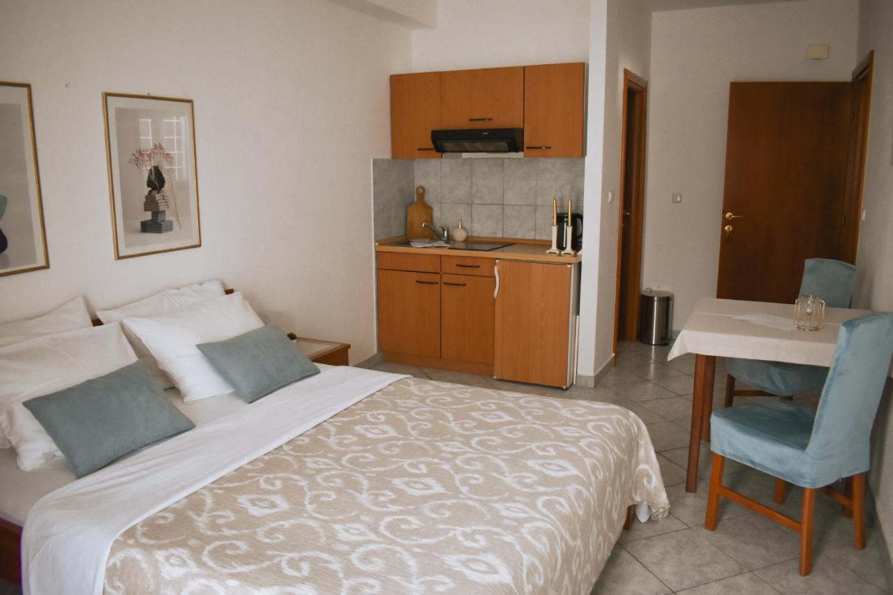 Garden House Vodice Apartamento Exterior foto